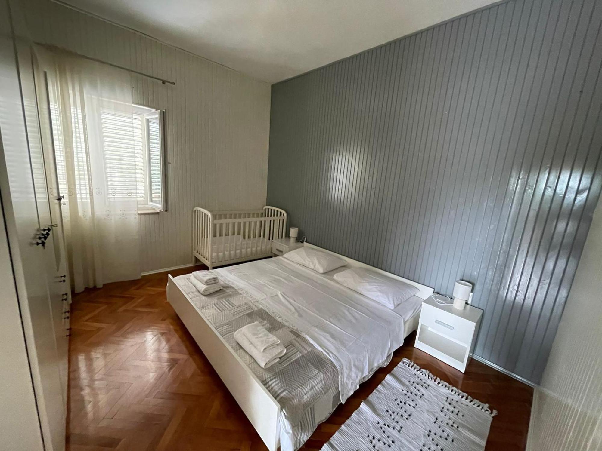 Holiday House Fila Turanj Buitenkant foto